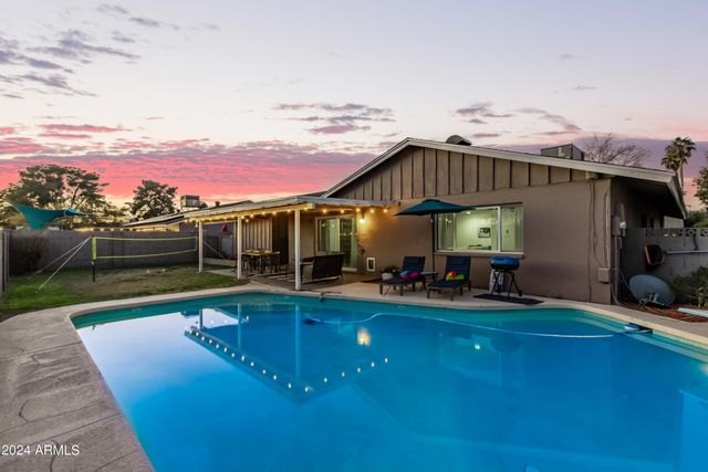 1645 E MANHATTON Drive, Tempe, AZ 85282