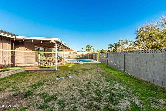 1645 E MANHATTON Drive, Tempe, AZ 85282