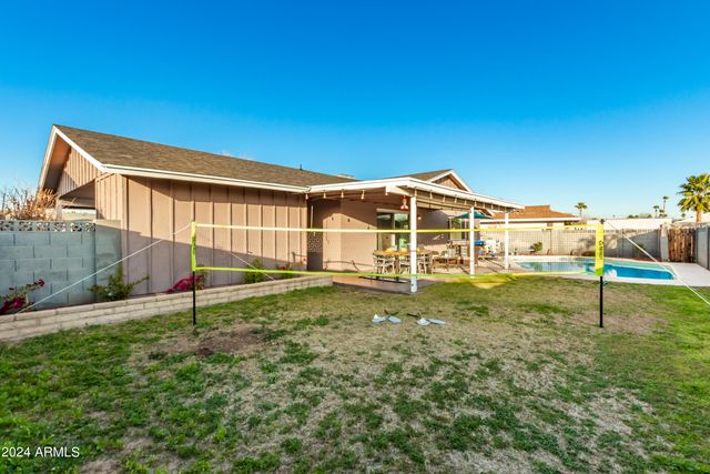1645 E MANHATTON Drive, Tempe, AZ 85282