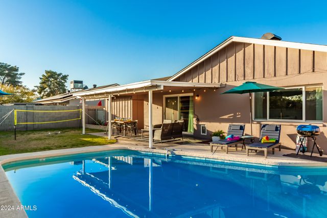 1645 E MANHATTON Drive, Tempe, AZ 85282