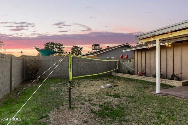1645 E MANHATTON Drive, Tempe, AZ 85282