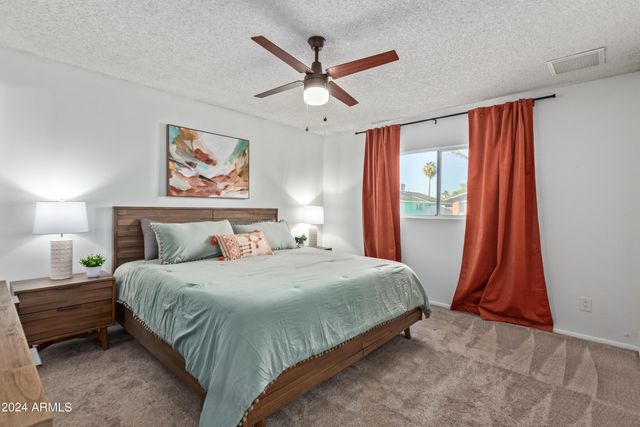 1645 E MANHATTON Drive, Tempe, AZ 85282