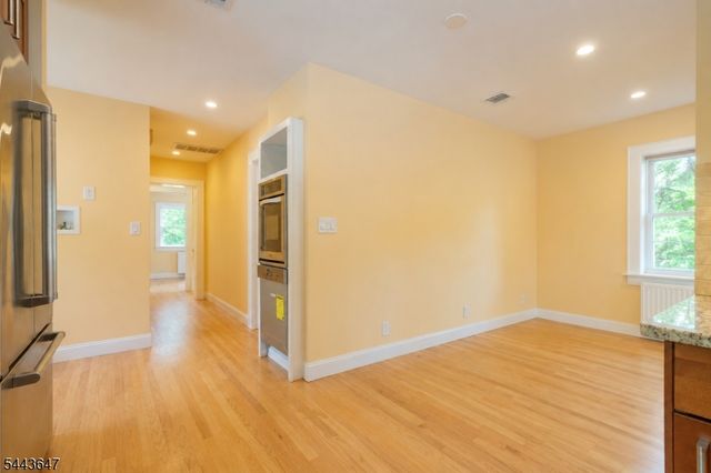 442 W Scott Ave, Rahway City, NJ 07065