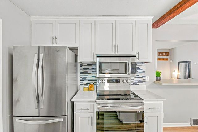 8200 Goodrich Road, Bloomington, MN 55437