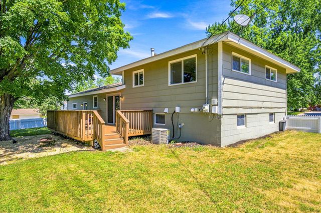 8200 Goodrich Road, Bloomington, MN 55437