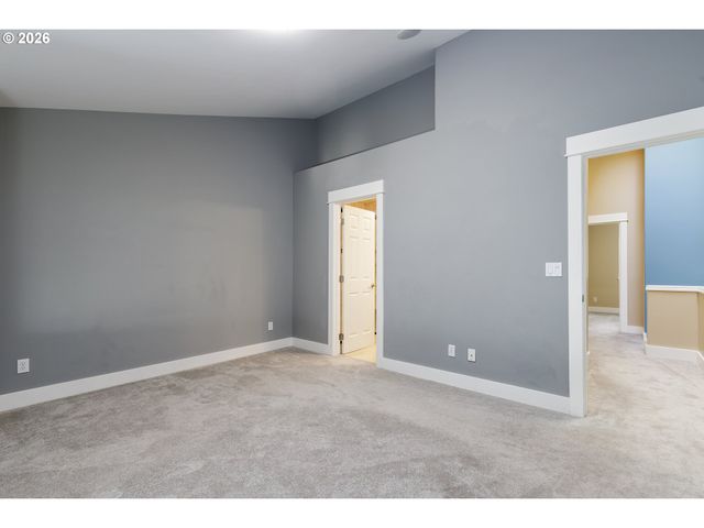 9149 Sw SWEEK Dr, Tualatin, OR 97062