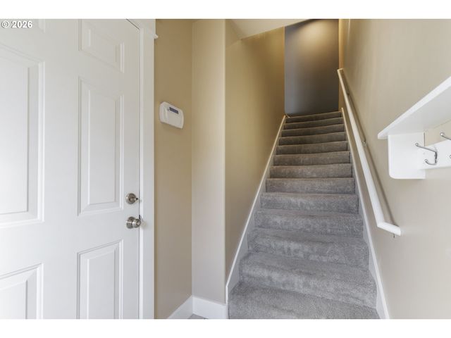 9149 Sw SWEEK Dr, Tualatin, OR 97062