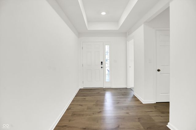 588 Bluestem Lane, New Whiteland, IN 46184