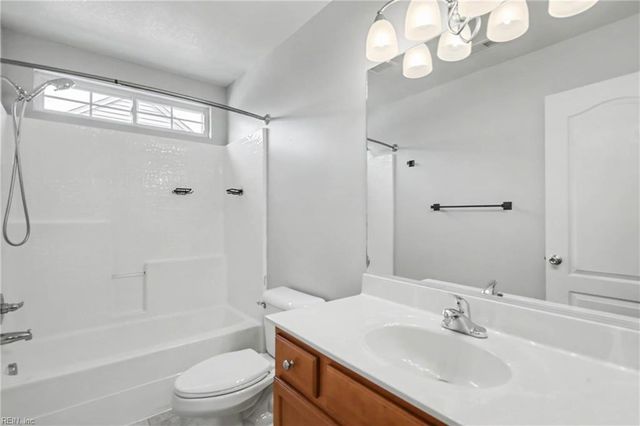 413 Quaker Ridge CT, Suffolk, VA 23435