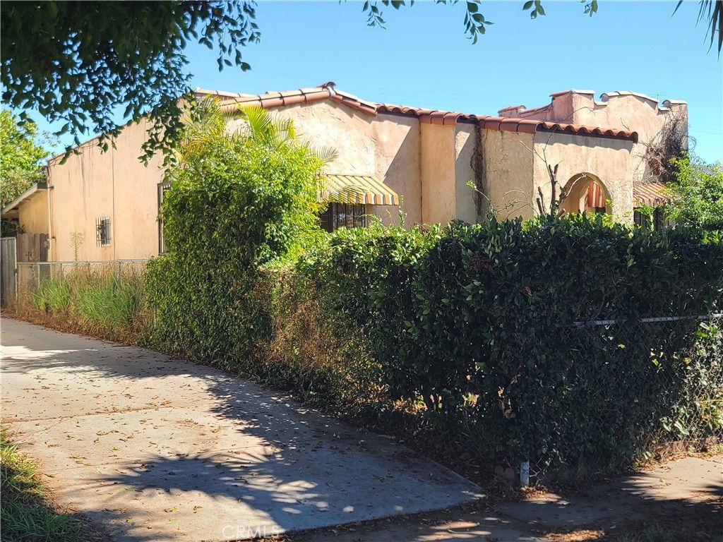 2016 Thurman Avenue, Los Angeles, CA 90016 — photo 3