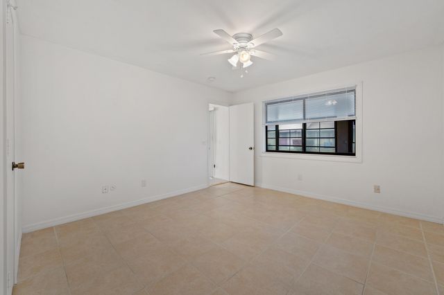 1532 SE Gurley Court, Port St. Lucie, Port St Lucie, FL 34952