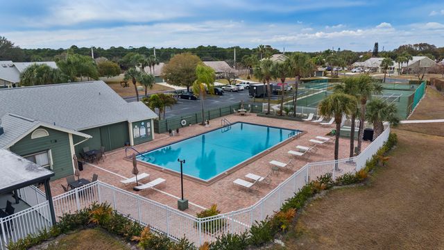 1532 SE Gurley Court, Port St. Lucie, Port St Lucie, FL 34952