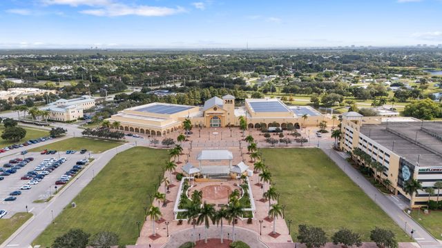 1532 SE Gurley Court, Port St. Lucie, Port St Lucie, FL 34952