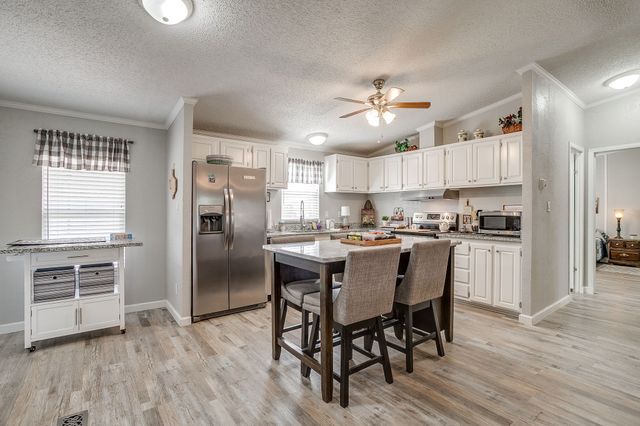 4505 Williams Drive, Granbury, TX 76049