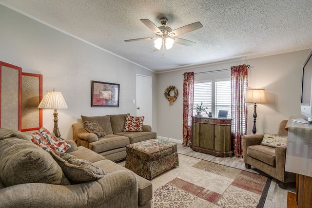 4505 Williams Drive, Granbury, TX 76049