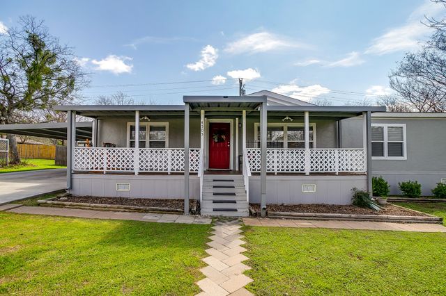 4505 Williams Drive, Granbury, TX 76049