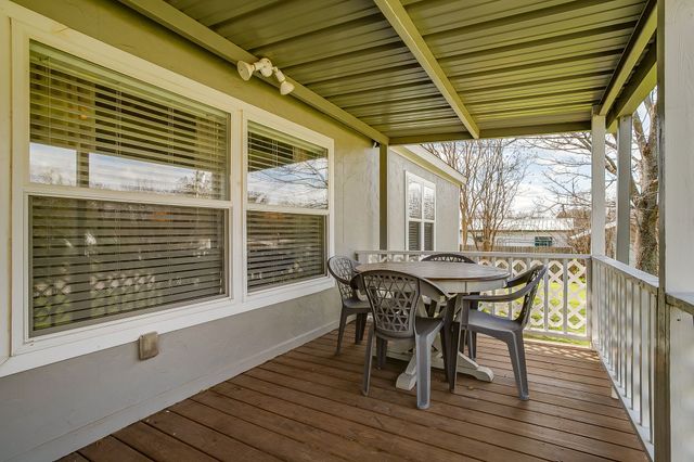 4505 Williams Drive, Granbury, TX 76049