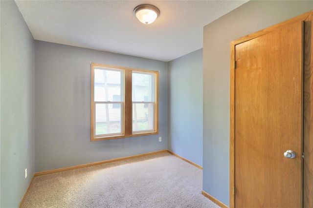 1533 E Madison Street, Eau Claire, WI 54703