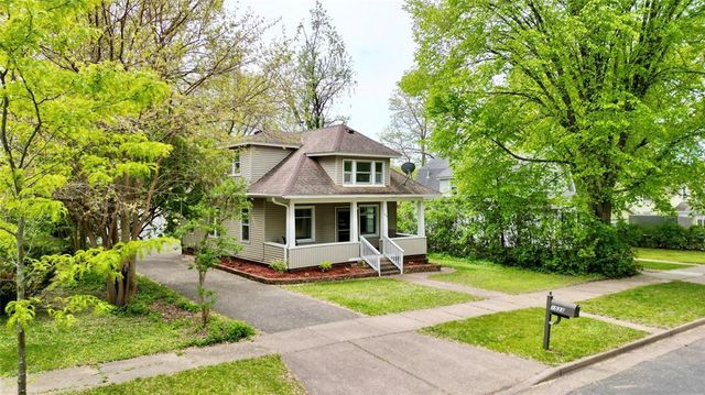 1533 E Madison Street, Eau Claire, WI 54703
