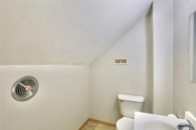 1533 E Madison Street, Eau Claire, WI 54703