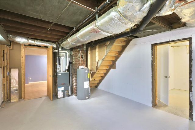 1533 E Madison Street, Eau Claire, WI 54703
