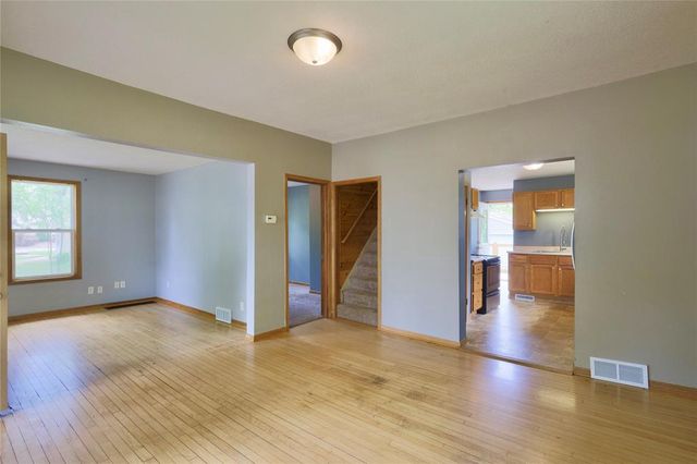 1533 E Madison Street, Eau Claire, WI 54703