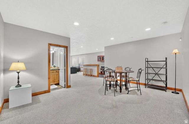 587 W CEPHUS RD, Draper, UT 84020