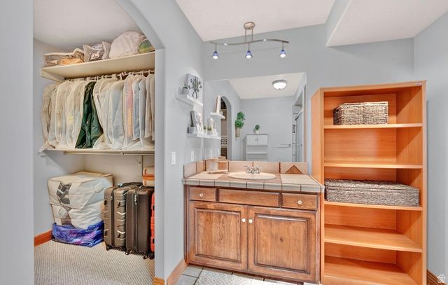 587 W CEPHUS RD, Draper, UT 84020