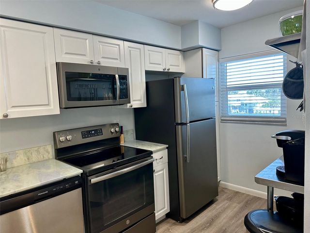 950 TARPON CENTER DRIVE 301, Venice, FL 34285