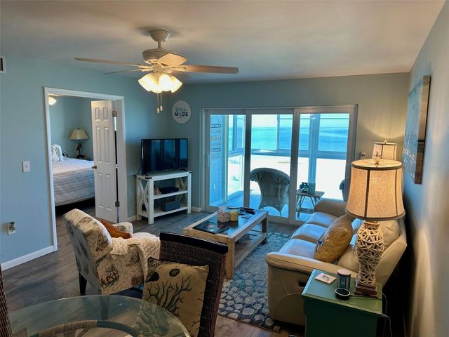 950 TARPON CENTER DRIVE 301, Venice, FL 34285