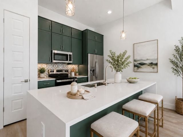 2925 Spruce Valley Lane 303, Dallas, TX 75233