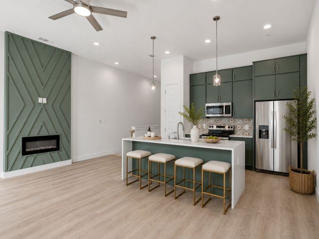 2925 Spruce Valley Lane 303, Dallas, TX 75233