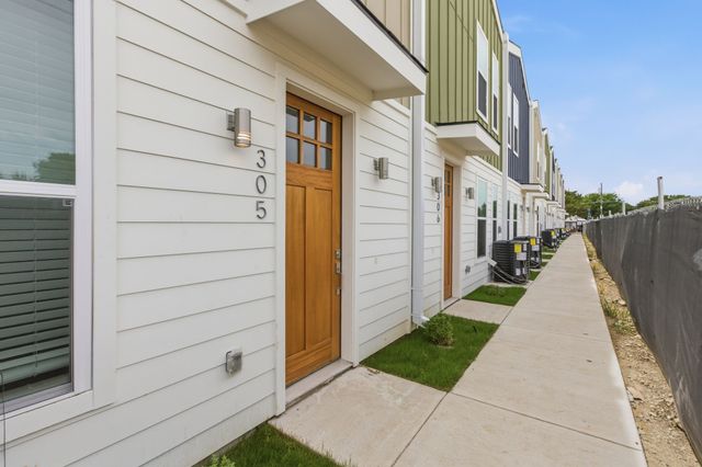 2925 Spruce Valley Lane 303, Dallas, TX 75233