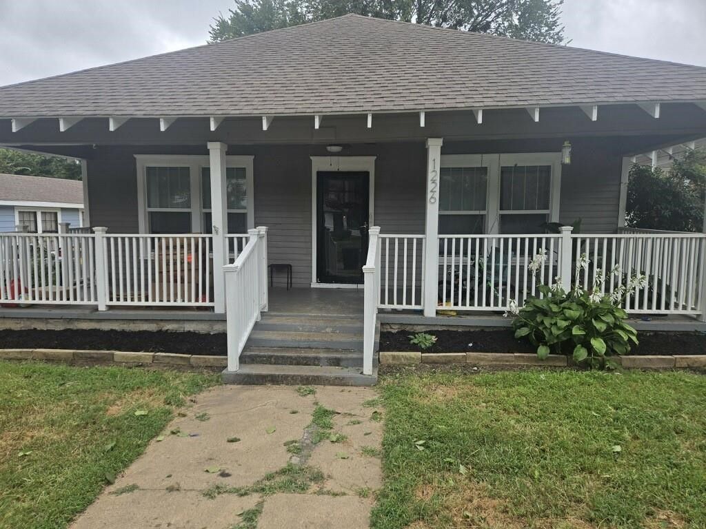 1226 W Woodard Street, Denison, TX 75020