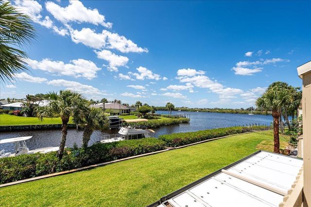 1102 SE Mitchell Avenue 205, Port St. Lucie, FL 34952