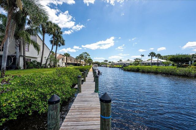 1102 SE Mitchell Avenue 205, Port St. Lucie, FL 34952
