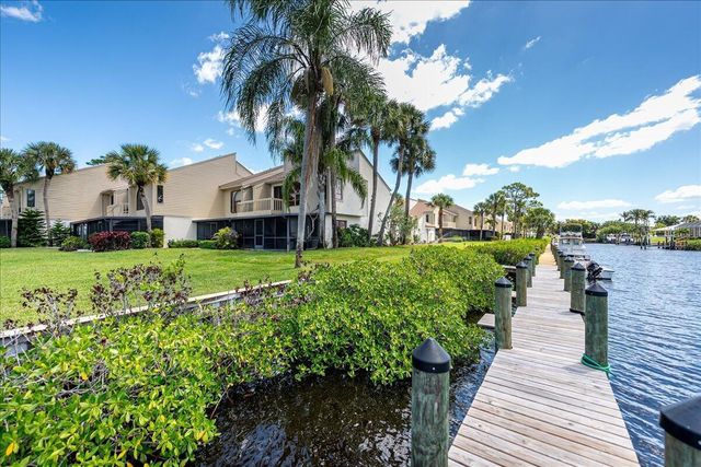 1102 SE Mitchell Avenue 205, Port St. Lucie, FL 34952