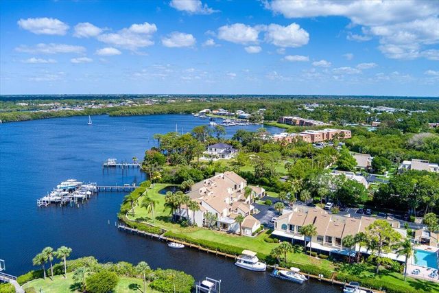 1102 SE Mitchell Avenue 205, Port St. Lucie, FL 34952
