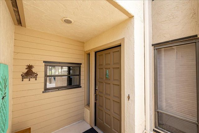 1102 SE Mitchell Avenue 205, Port St. Lucie, FL 34952