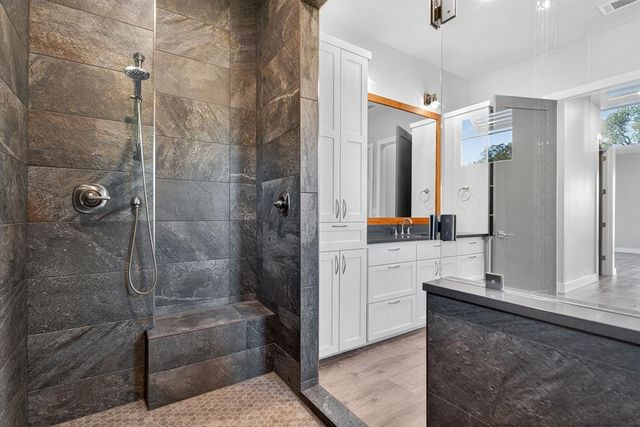 21603 Thomas CV, Lago Vista, TX 78645