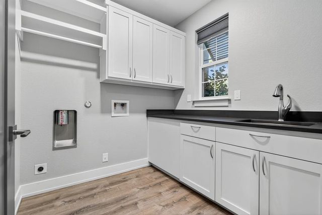 21603 Thomas CV, Lago Vista, TX 78645