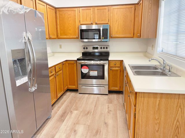 6816 E Kings Avenue, Scottsdale, AZ 85254