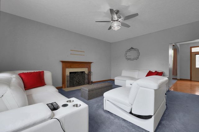 825 Brookside Drive, Pickerington, OH 43147