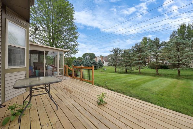 825 Brookside Drive, Pickerington, OH 43147