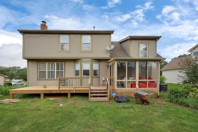 825 Brookside Drive, Pickerington, OH 43147