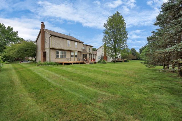 825 Brookside Drive, Pickerington, OH 43147