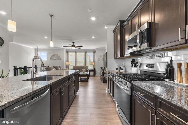 7605 CHERT CT, Glen Burnie, MD 21060