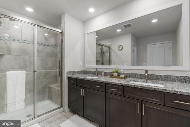 7605 CHERT CT, Glen Burnie, MD 21060