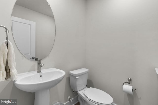 7605 CHERT CT, Glen Burnie, MD 21060