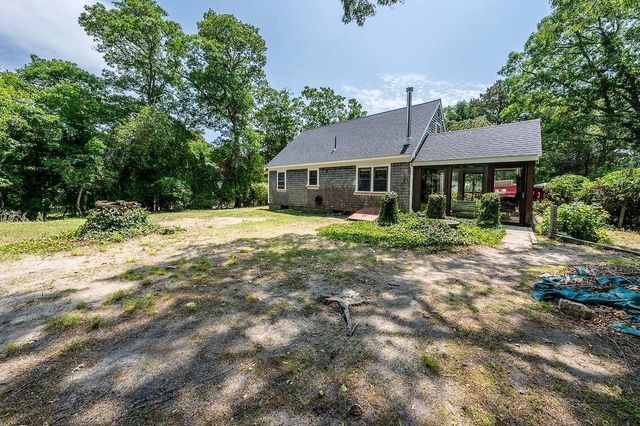 26 Adrena Avenue, Centerville, MA 02632